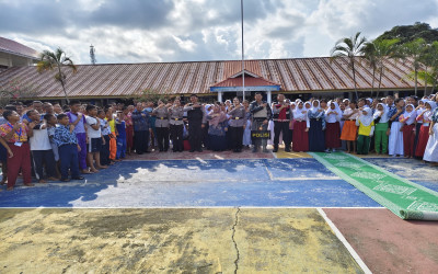 SOSIALISASI DARI POLDA KEPRI TENTANG PERLINDUNGAN ANAK